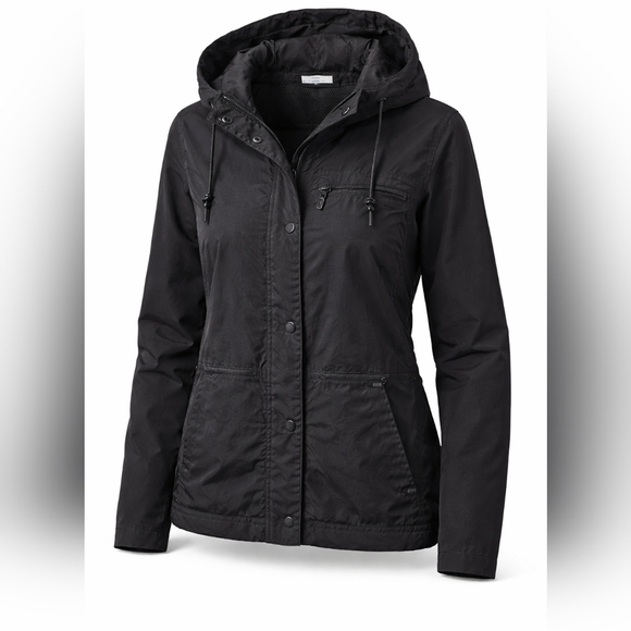 Columbia Sportswear Company Jackets & Blazers - Columbia Women’s Black Weatherproof Lightweight Snap Front Mesh Lined Jacket